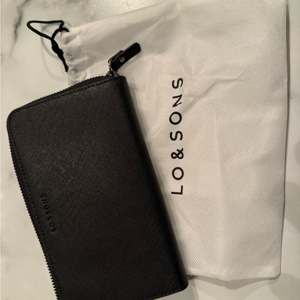Lo & Sons Black Wallet